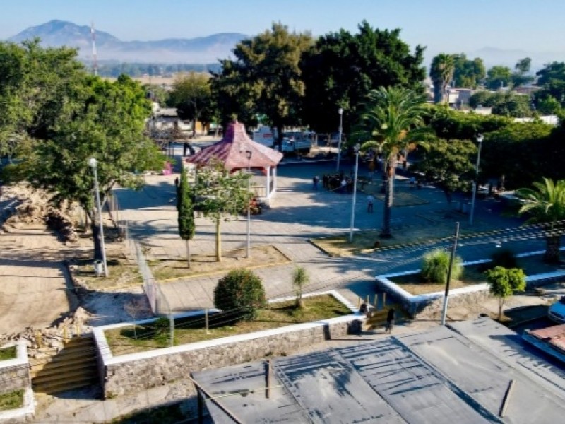 Arrancan obras de rehabilitación de plaza pública de Nextipac