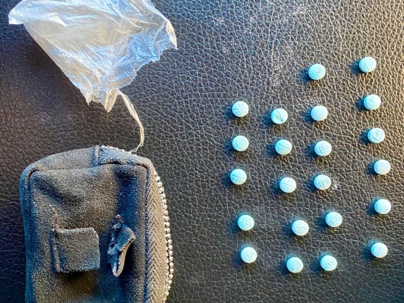 Arrestan a cuatro y aseguran envoltorios con narcóticos