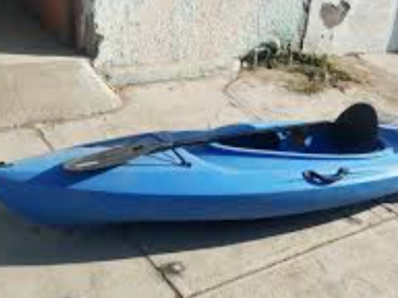 Arrestan a hombre por robo de kayak
