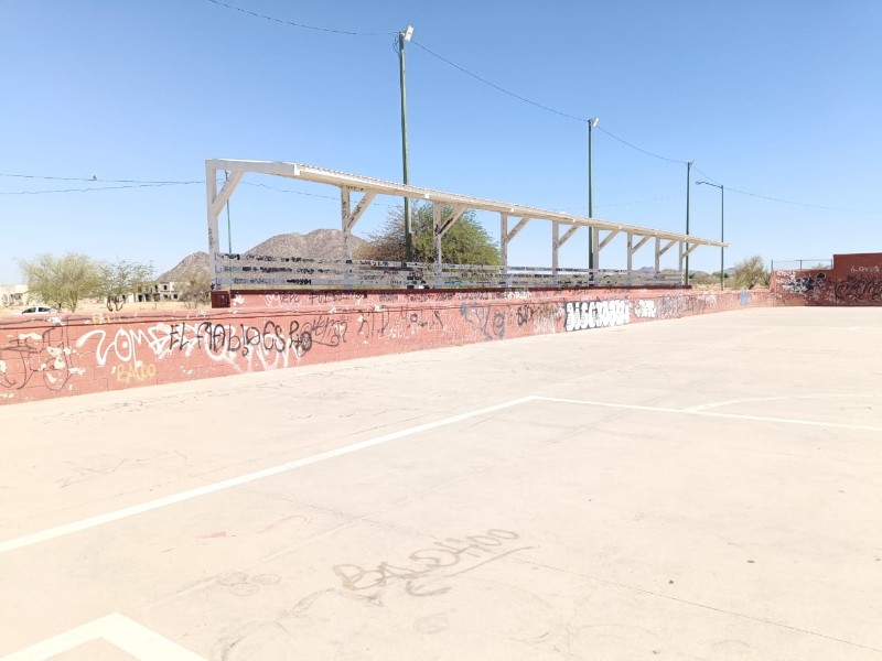 Arrestan a menor machetero
