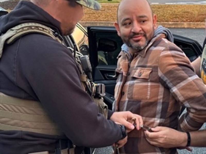 Arrestan a migrante guatemalteco con historial criminal