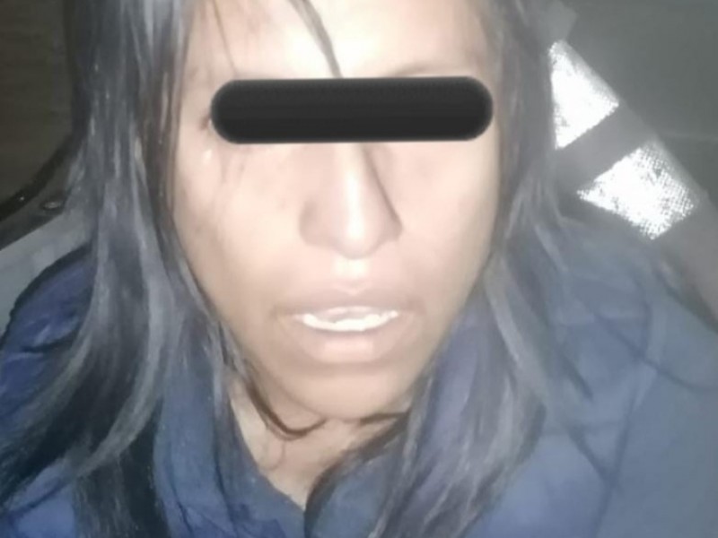 Arrestan a mujer por amenazar a su ex pareja con cuchillo