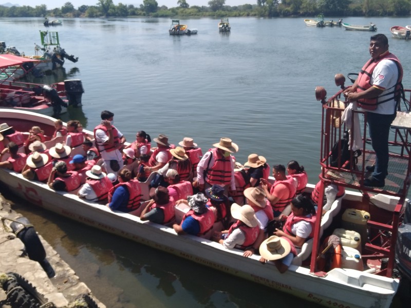 Arriban paseantes a Chiapas durante segundo puente del año