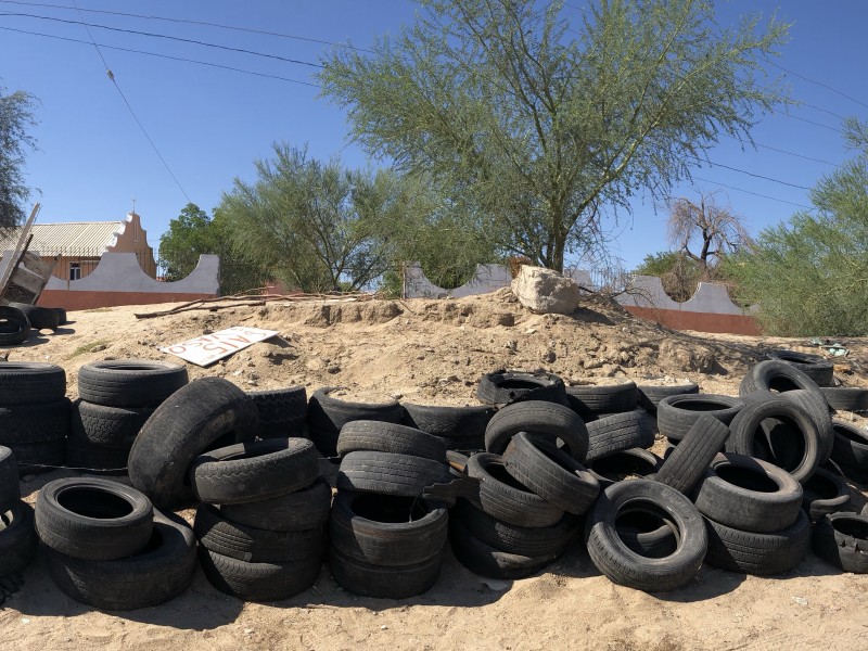 Se acumula basura en arroyo el Calandrio