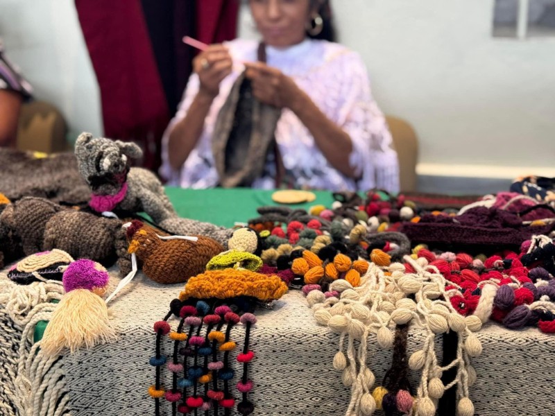 Artesanas preparan la décima edición del Festival Textil en Zongolica