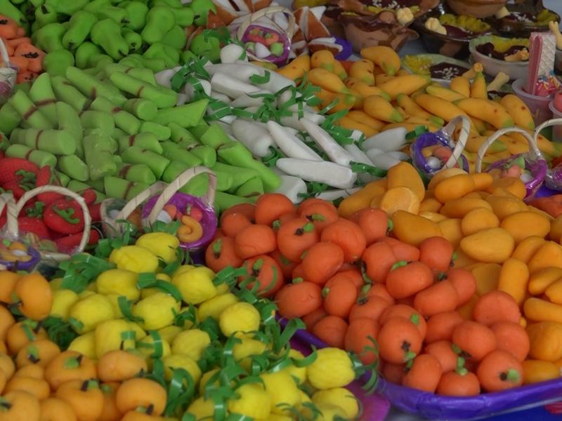 Artesanos de alfeñique mantienen altas expectativas de venta pese a lluvias