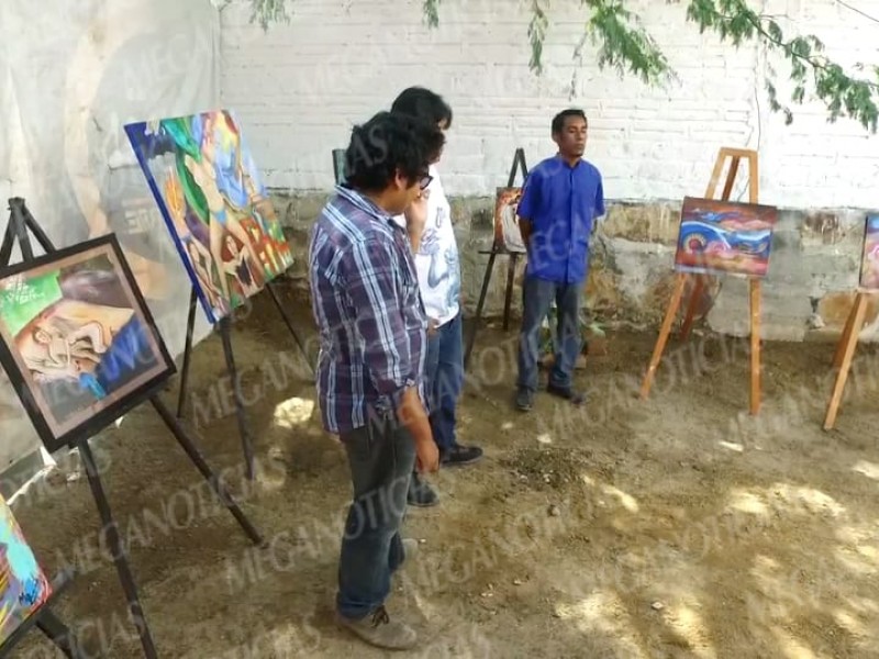 Artistas salinacrucenses presentan obras pictográficas