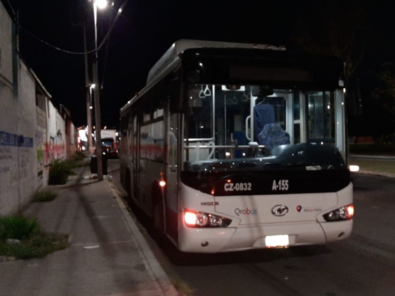 Asaltan a chofer de ruta 12 de Qrobus