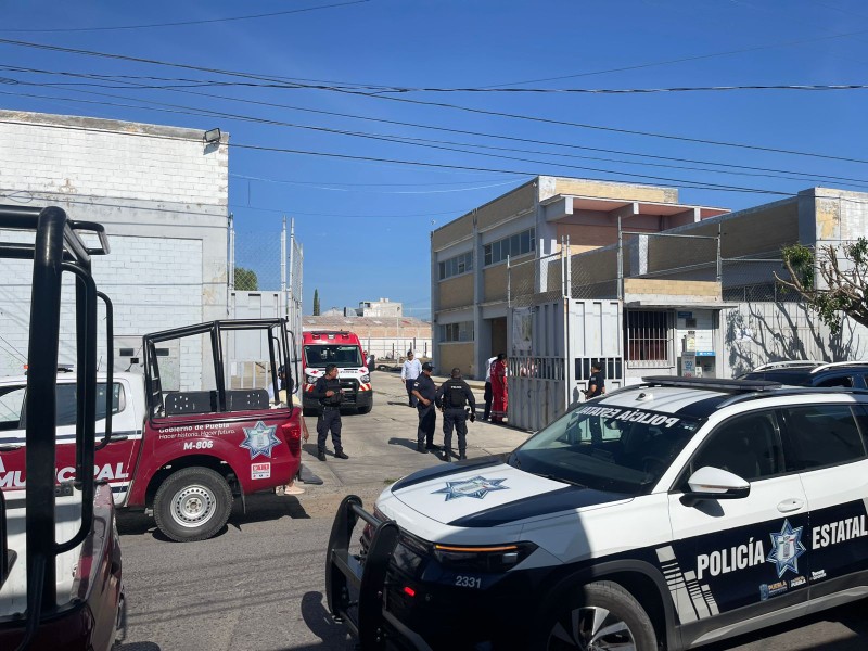 Asaltan bodega de Telmex y lesionan a trabajador