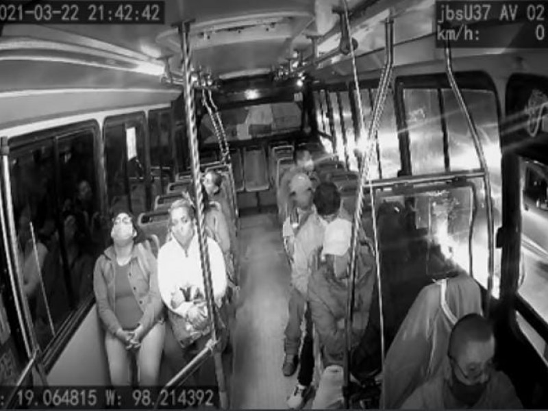 Asaltan camión de pasajeros de la ruta Morados