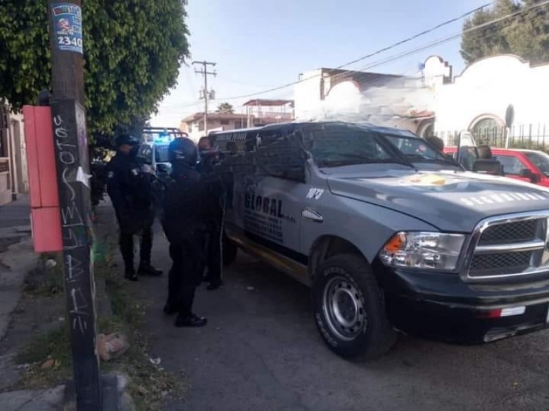 Asaltan camioneta de valores en colonia Cristóbal Colón