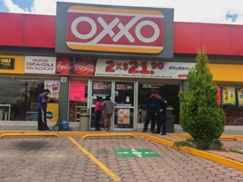 Asaltan OXXO con mentiras