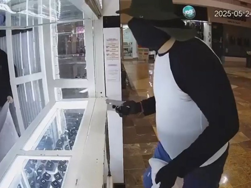 Asaltantes roban un MDP de una joyería en La Campiña