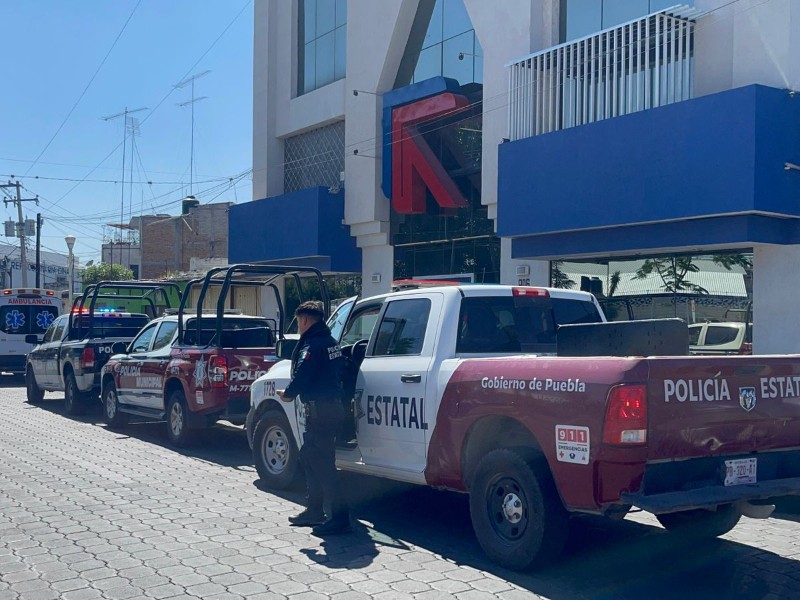 Asaltantes se hicieron pasar como repartidores de flores Asaltantes se hicieron pasar como repartidores de flores