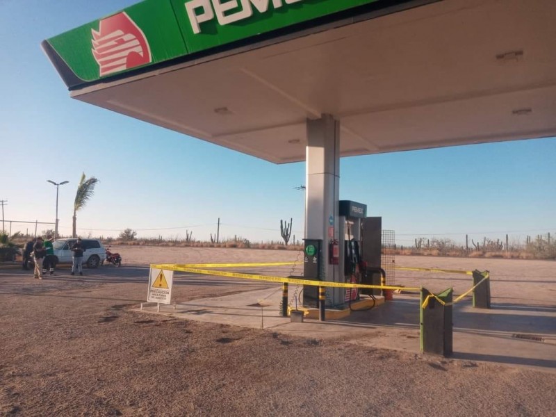 Asalto con violencia a despachador de gasolinera