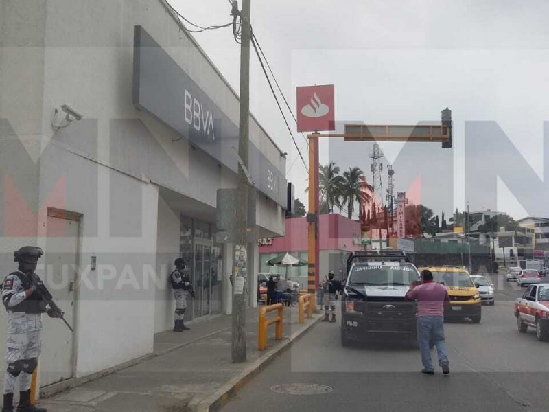 Asalto en sucursal bancaria de Tuxpan