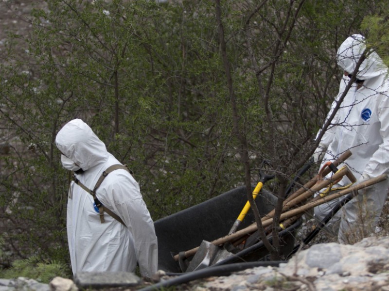 Asciende a 7  cuerpos en fosa clandestina Nuevo León