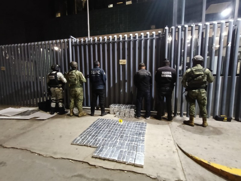Asegura Ejército cargadores y laboratorio clandestino en Sinaloa