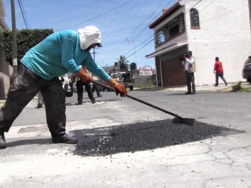 Asegura Obras Públicas mantener el programa permanente de bacheo