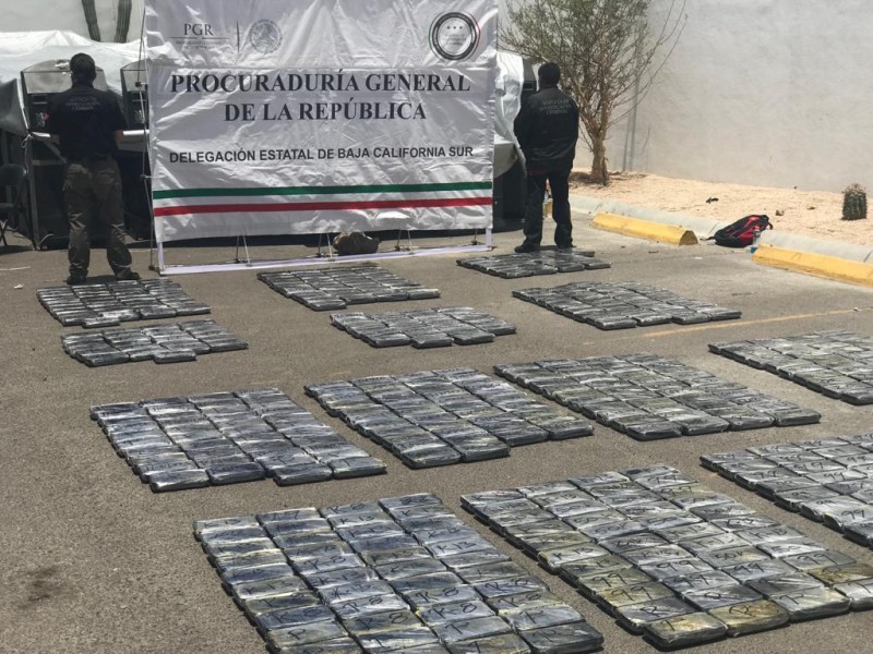 Asegura PGR 250 kilos de metanfetamina