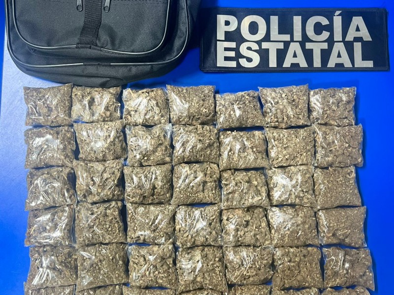 Asegura Policía Estatal 49 envoltorios con narcótico en Guaymas