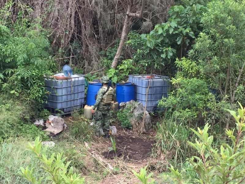 Asegura SEDENA 4 mil litros de huachicol