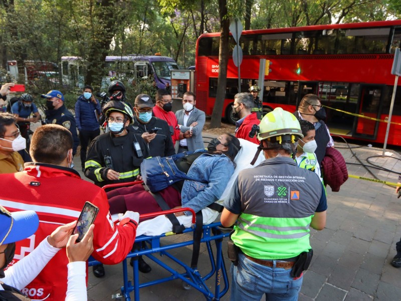 Aseguradora exige firma de perdón a cambio de pases médicos