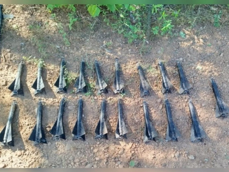 Aseguran 19 artefactos explosivos improvisados en El Guasimal, Culiacán