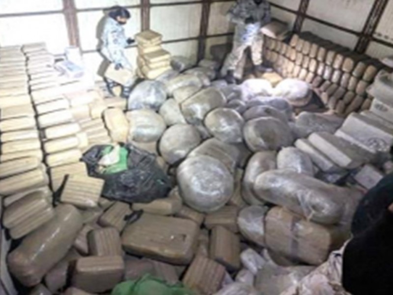 Aseguran 2,697 kilos de marihuana en Santa Cruz, Sonora