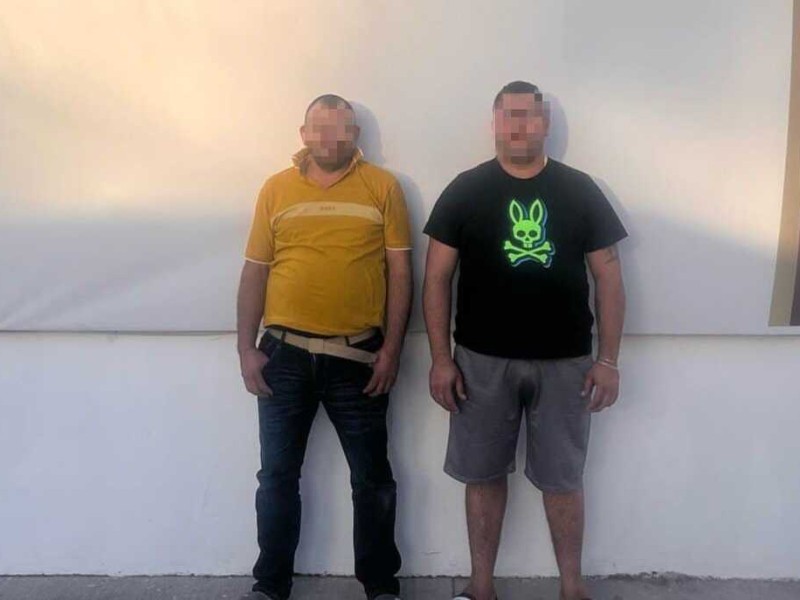 Aseguran a dos personas con cartuchos y ponchallantas en Culiacán