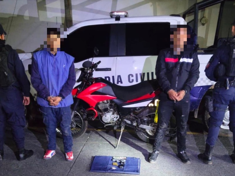 Aseguran a hombres en posesión de arma en Uruapan