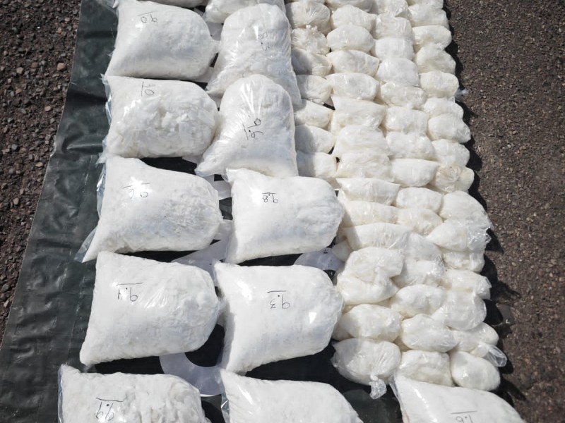 Aseguran casi 200 kilos de metanfetamina en Etchojoa