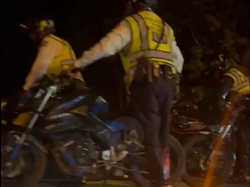 Aseguran diez motocicletas en operativo contra arrancones en Zapopan