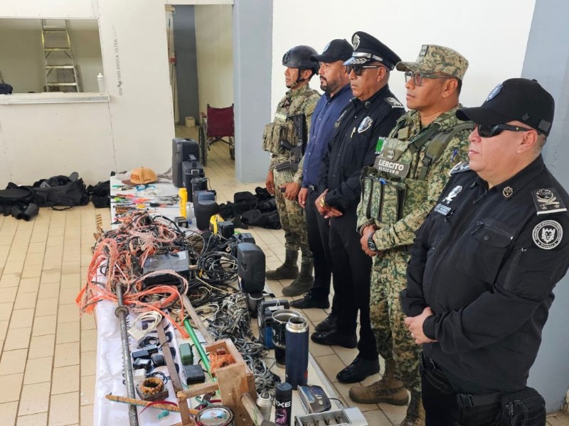 Aseguran droga y armas hechizas en penal de Puerto Vallarta | Meganoticias