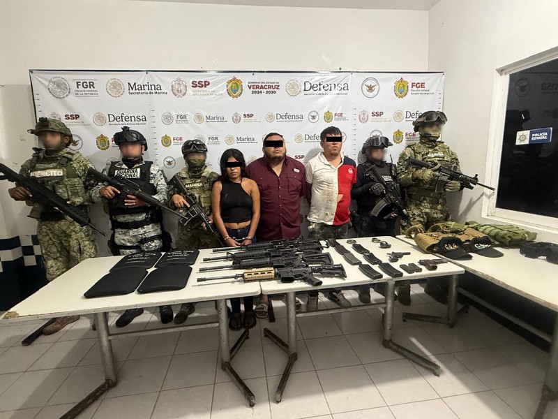 Aseguran explosivos y personas en Coxquihui y Pánuco