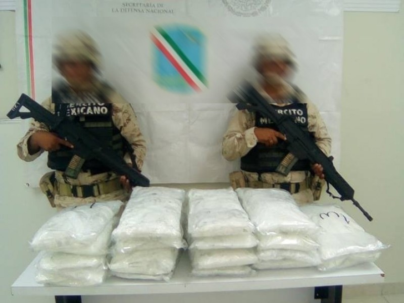 Aseguran Militares cargamento de Metanfetaminas