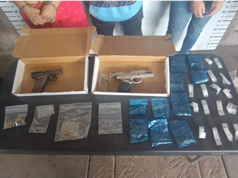 Aseguran más de 16mil dosis de droga y 22 armas en Sonora
