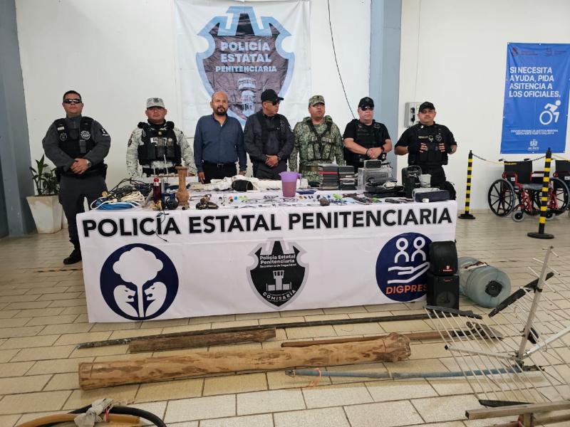 Aseguran objetos prohibidos en penal de Puerto Vallarta | Meganoticias
