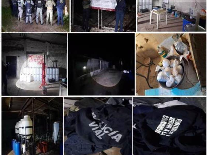 Aseguran presunto narcolaboratorio en Xalisco; hallan uniformes policiales