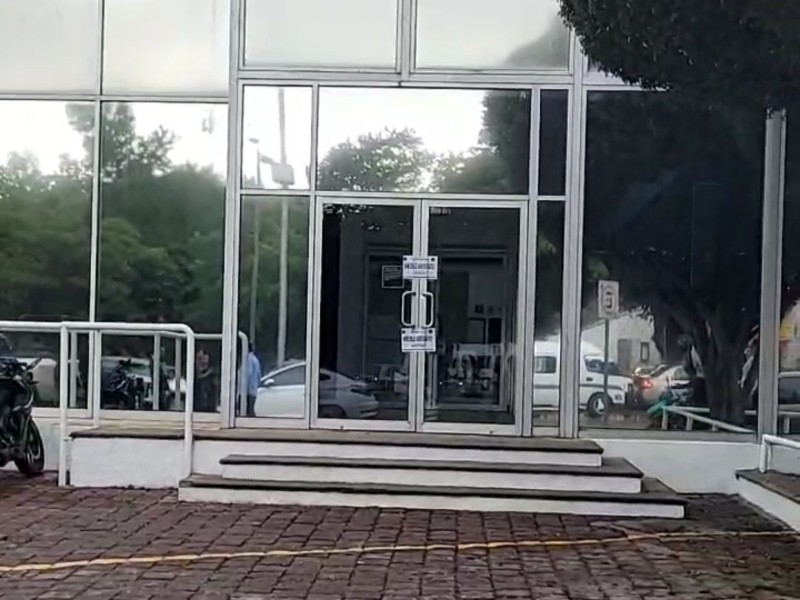 Aseguran sucursal de Banamex en Chilpancingo por investigación por presuntos asaltos
