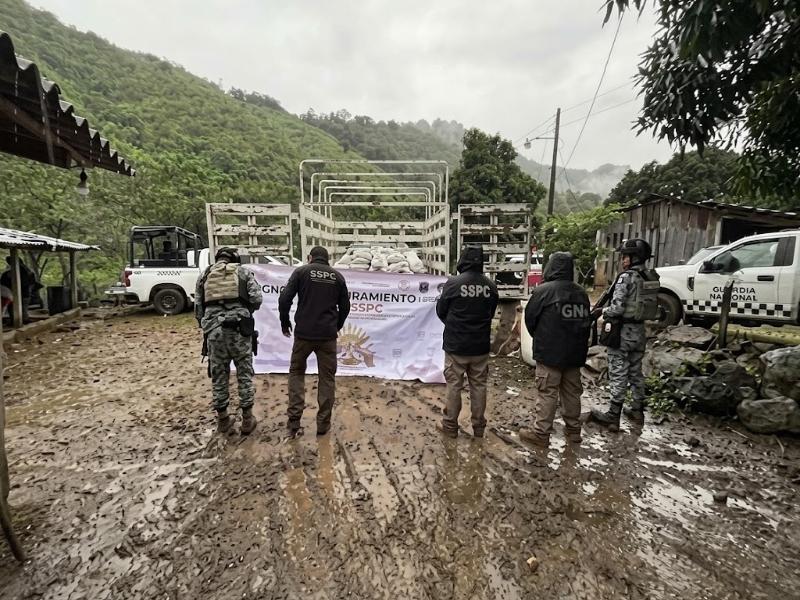 Aseguran sustancia para hacer drogas sintéticas en Atoyac