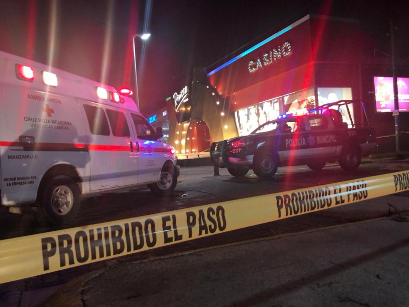 Asesinado afuera de casino en Manzanillo