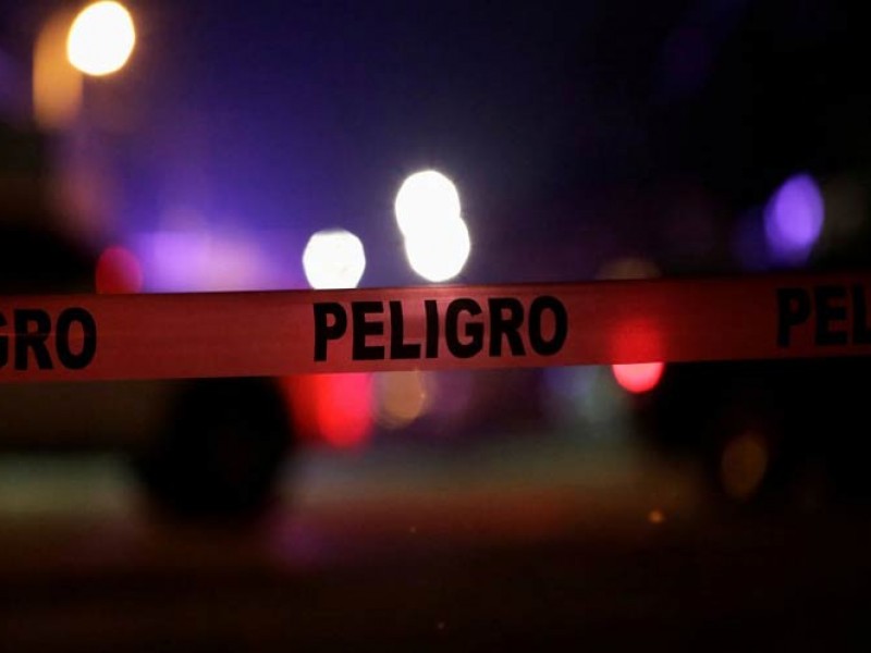 Asesinan a 3 en casa de Jalisco