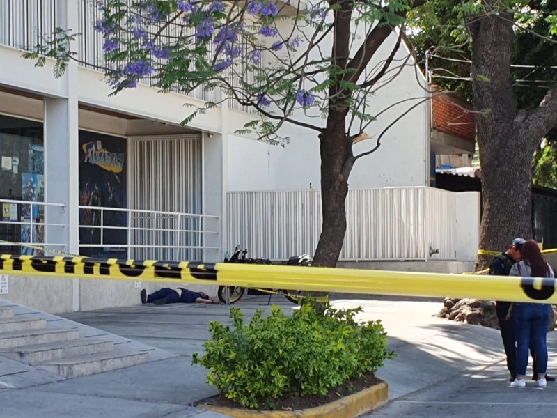 Asesinan a abogado en la colonia Americana