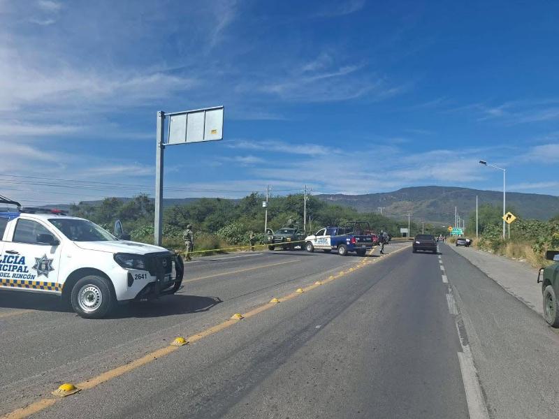 Asesinan a balazos a policía municipal al salir de turno en Purísima