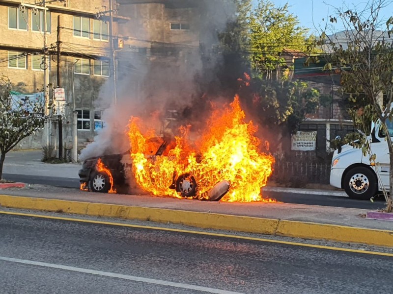 Asesinan a cuatro transportistas en Chilpancingo; uno fue calcinado