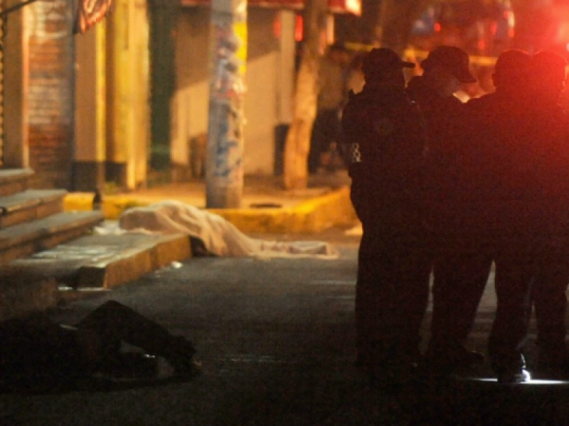 Asesinan a dos personas en Iztapalapa