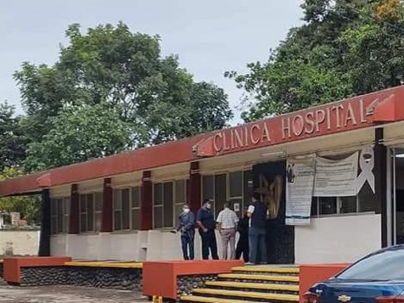 Asesinan a médico en clínica del IMSS de Cuichapa