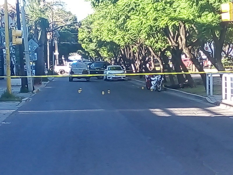 Asesinan a motociclista en Paseo de Jerez.