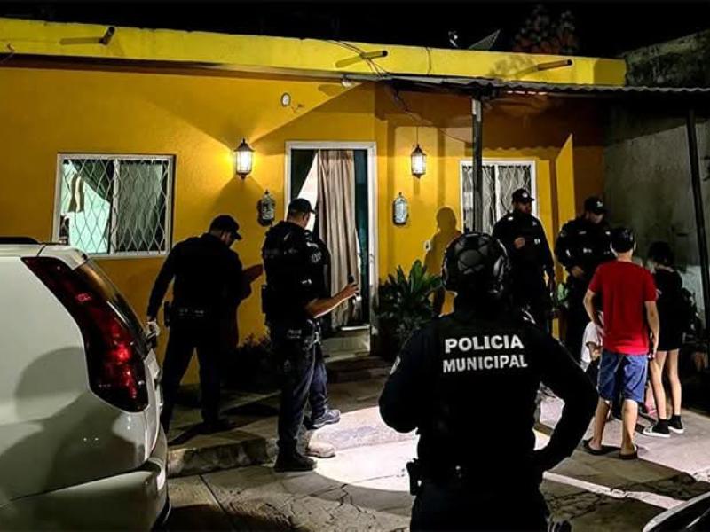 Asesinan a mujer en su casa en Apatzingán frente a sus hijos